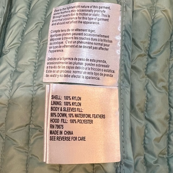 Micheal Kors Packable Down Hooded Jacket - Picture 4 of 4